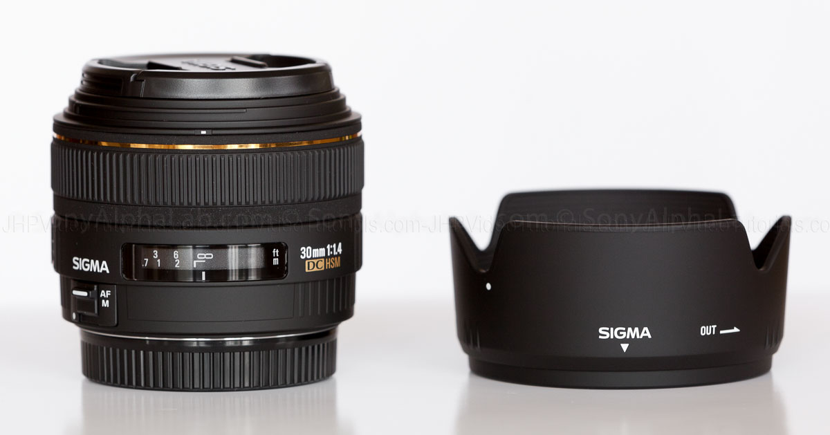 Sigma 30mm f/1.4 EX DC Lens Review 