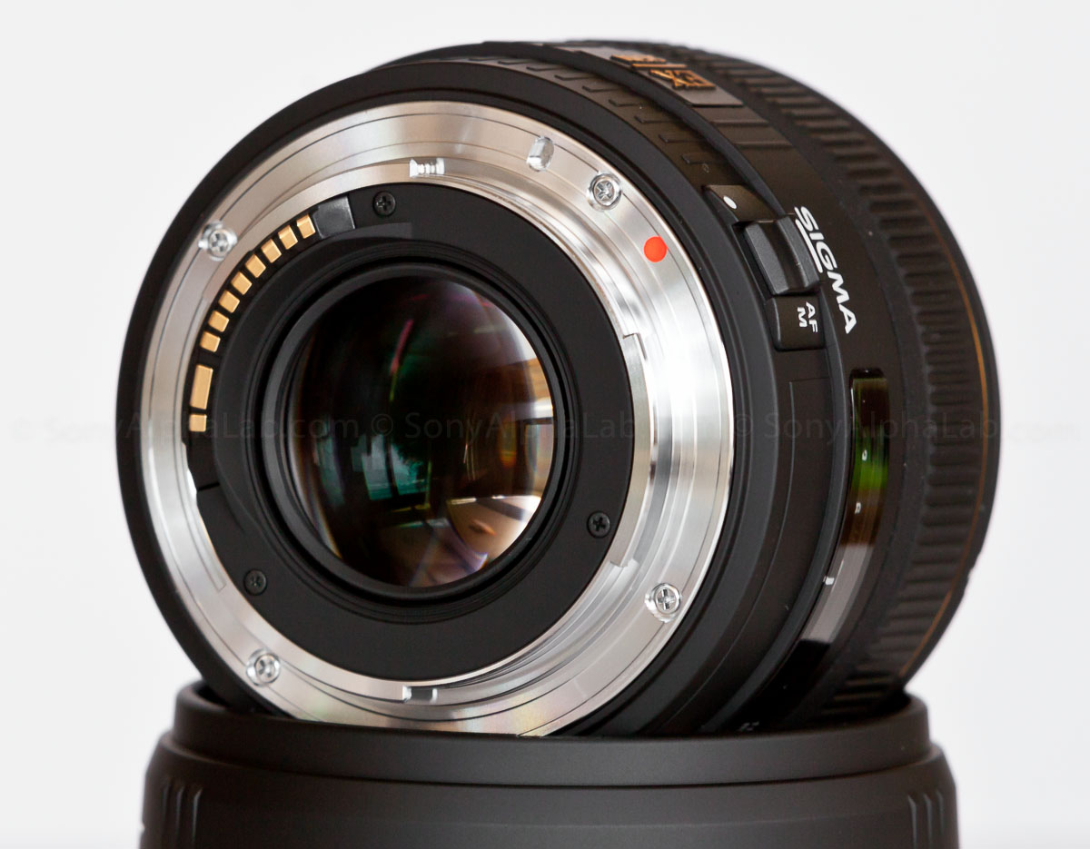 Sigma 30mm f/1.4 EX DC Lens Review