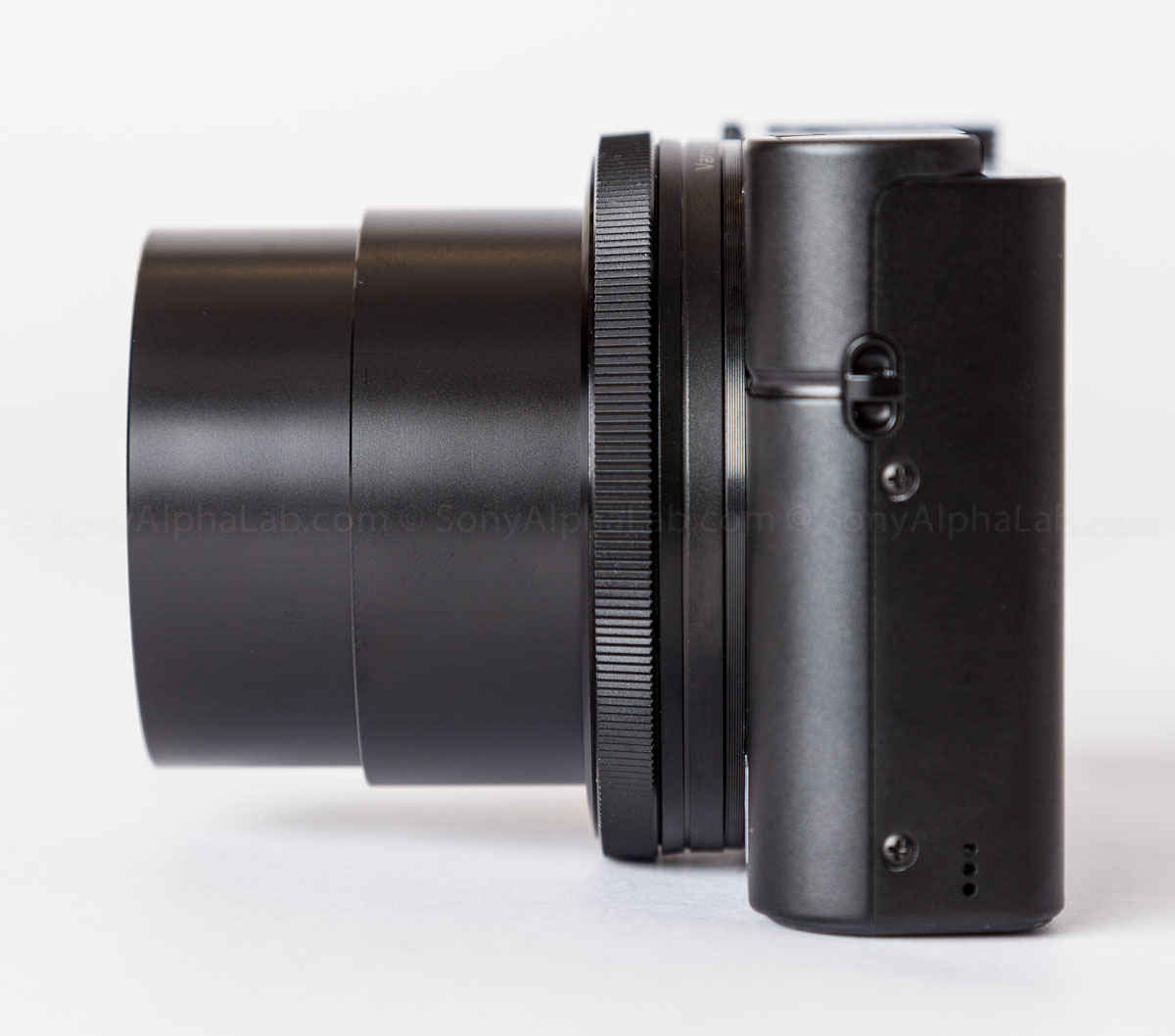 Sony Rx100 - Lens Out