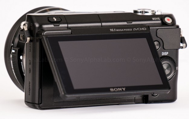 Sony Nex-3n - Back with Screen Out