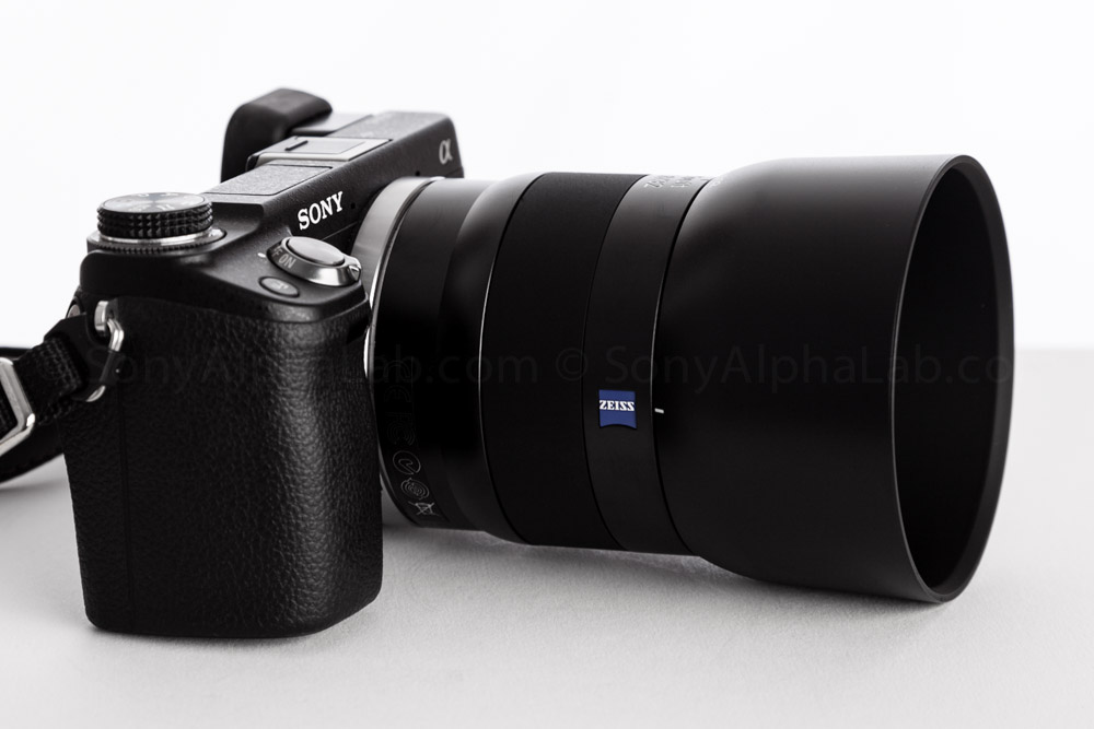 Zeiss Touit 32mm f/1.8 Lens on my Nex-6
