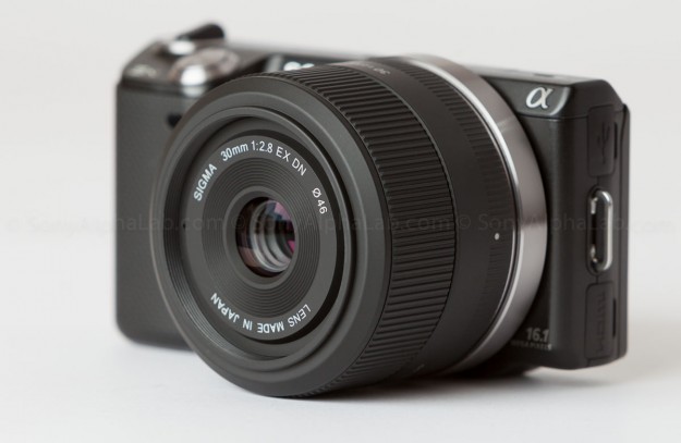 Nex-5n and the Sigma E-Mount 30mm f/2.8 EX DN Lens